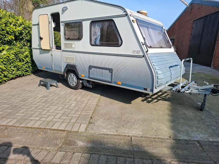 Prachtige kip ECU LINE. Met:MOVER, VOORTENT,EN WC, Caravans en Kamperen, Caravans, Bedrijf, tot en met 4, Rondzit, Kip, Mover