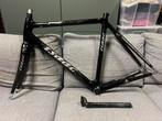 Isaac Pascal carbon racefiets frame met voorvork, Fietsen en Brommers, Fietsonderdelen, Ophalen of Verzenden, Gebruikt, Racefiets