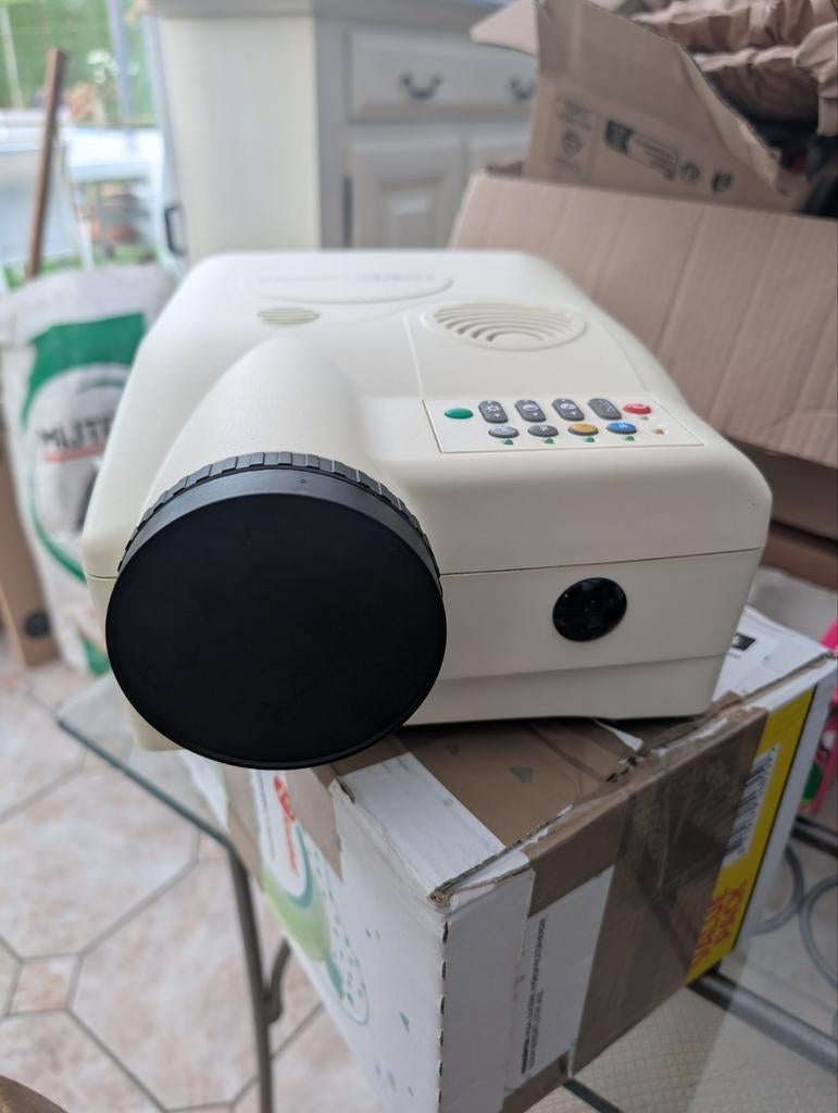 VINTAGE BEAMER DAVIS CINEMA 10, Ophalen of Verzenden, Zo goed als nieuw, LED