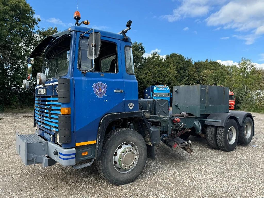 Scania LB141 V8 6X2 HUB REDUCTION - FULL STEEL SUSP. - MANUA, Auto's, Vrachtwagens, Scania, Blauw, 374 pk, Bedrijf