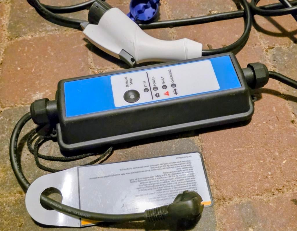 Laadkabel Mitsubishi Outlander PHEV | Orig Thuislader 230V, Ophalen, Zo goed als nieuw, Laadkabel