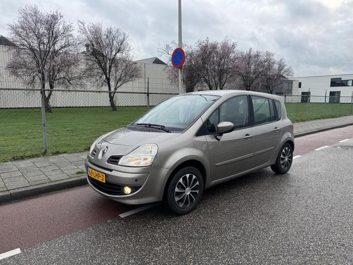 Renault Grand Modus 1.2 TCE Exception Dealer onderhouden | N, Auto's, Renault, Bedrijf, Te koop, Grand Modus, ABS, Airbags, Airconditioning