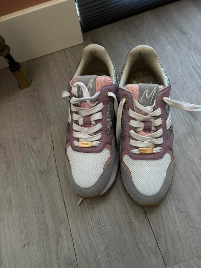 Mexx sneakers, Ophalen of Verzenden, Zo goed als nieuw, Overige typen, Overige merken