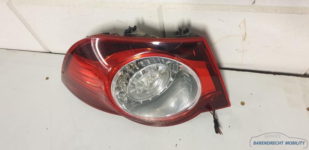 Achterlicht Volkswagen VW Eos links LED 1Q0945257 bestuurder, Gebruikt, Volkswagen, Volkswagen AG, Berliner Ring 2
38440  Wolfsburg, DE