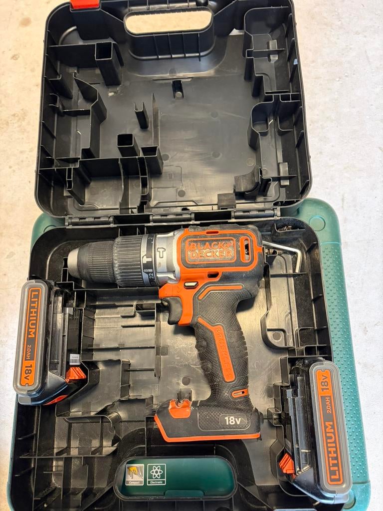 Black Decker bl188 h1 accu boor, Ophalen of Verzenden, Gebruikt, Minder dan 400 watt, Boor- en Schroefmachine