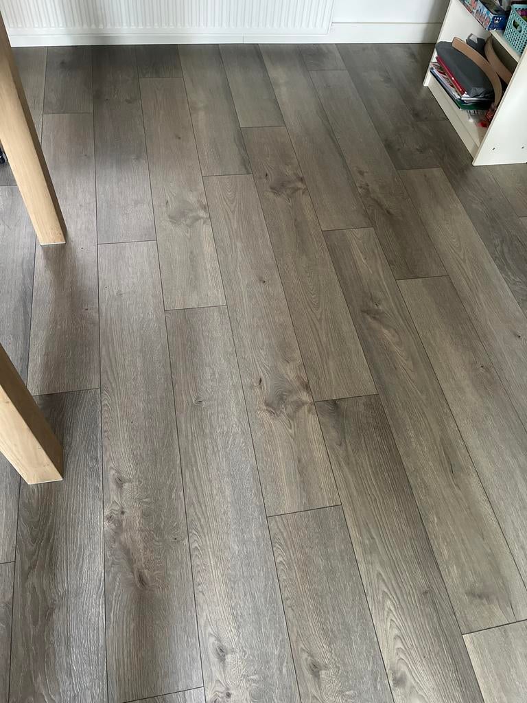 Laminaat vloer 21m2, Doe-het-zelf en Verbouw, Vloerdelen en Plavuizen, Gebruikt, Laminaat, Hout, 150 cm of meer, 10 tot 30 cm