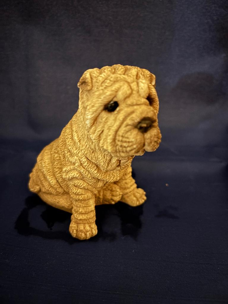 Honden beeld Sharpei hond beeldje, Verzamelen, Beelden en Beeldjes, Gebruikt, Dier, Ophalen
