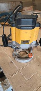 Dewalt Bovenfrees DW624 - Krachtige 1600W Freesmachine, Ophalen, Sintschubbekutteveen, Dewalt, DeWalt