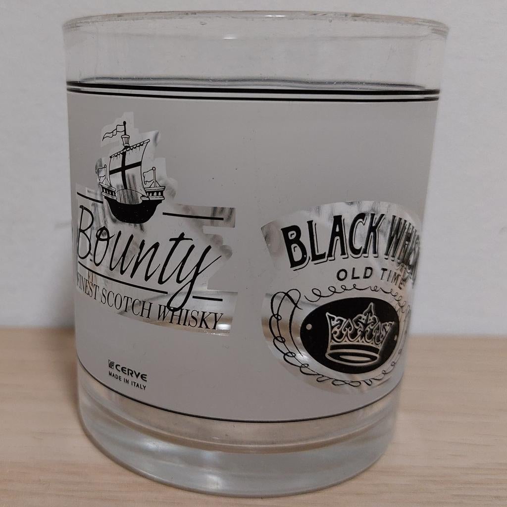 Whiskyglas met diverse whisky merken, Ophalen of Verzenden, Zo goed als nieuw, Overige merken, Glas