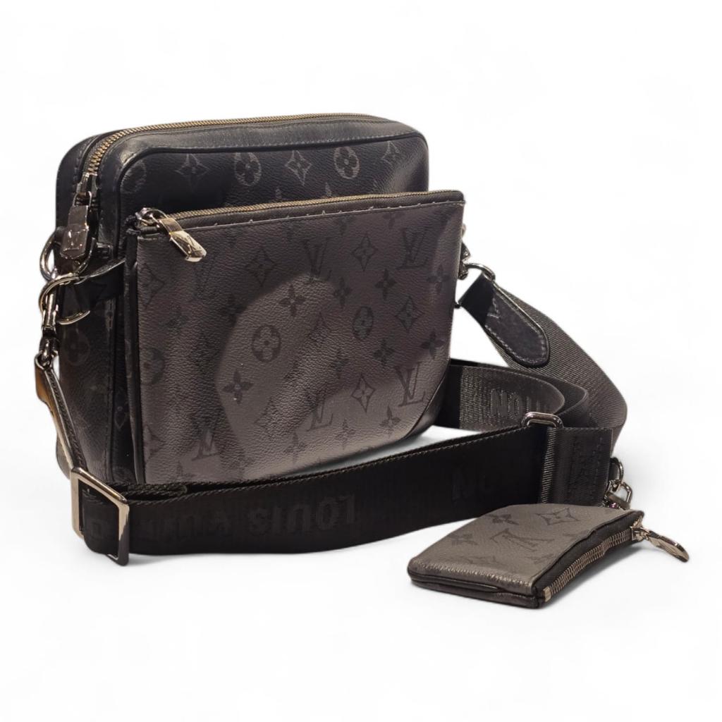 Louis Vuitton M69443 Trio Messenger Bag Mono 2021, Louis Vuitton, Gebruikt, Support@louisvuitton.com, 2 Rue du Pont Neuf
75001 Paris
France
