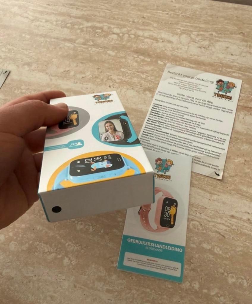 TREKKI Kindersmartwatch Zwart - Kinderhorloge GPS SOS, Ophalen, Nieuw, Overige kleuren, Jongen of Meisje