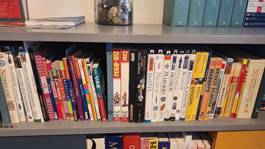 Reisboeken steden en landen wereldwijd, Europa, Zo goed als nieuw, Reisgids of -boek, Ophalen