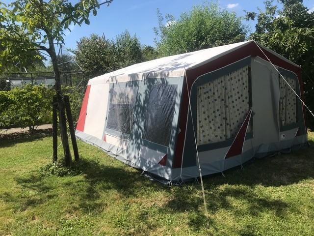 Bungalow 6 persoons tent., Caravans en Kamperen, Tenten, Ophalen, Gebruikt, Tot en met 6