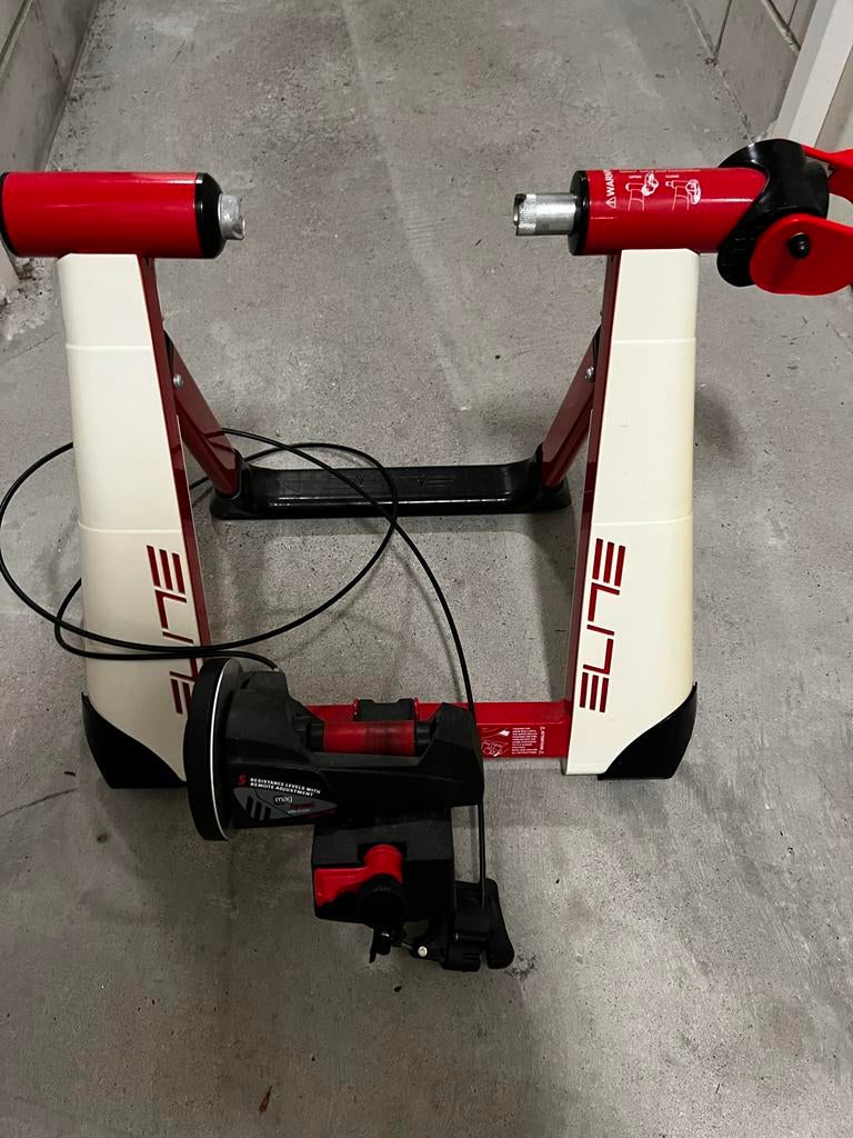 Elite fietstrainer - Ideaal voor indoor training, Ophalen of Verzenden, Gebruikt, Overige typen
