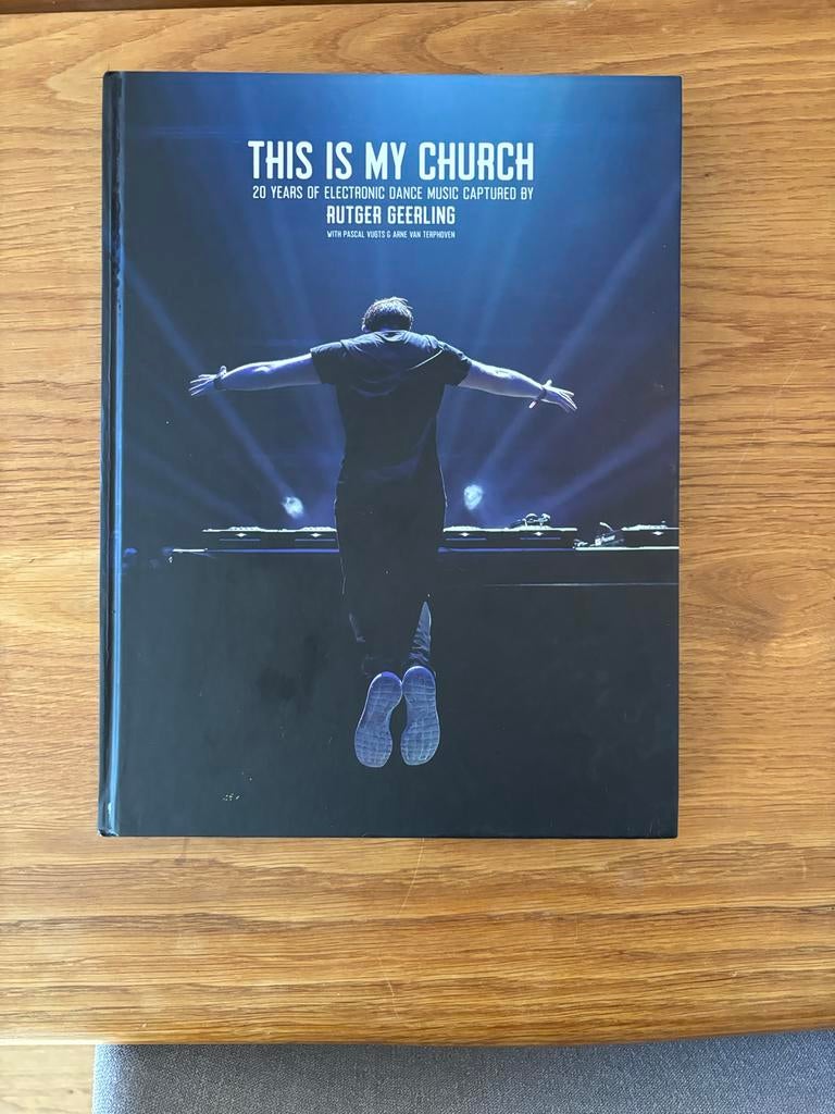This is My Church -  Rutger Geerling (gesigneerd), Ophalen of Verzenden, Zo goed als nieuw, Fotografen