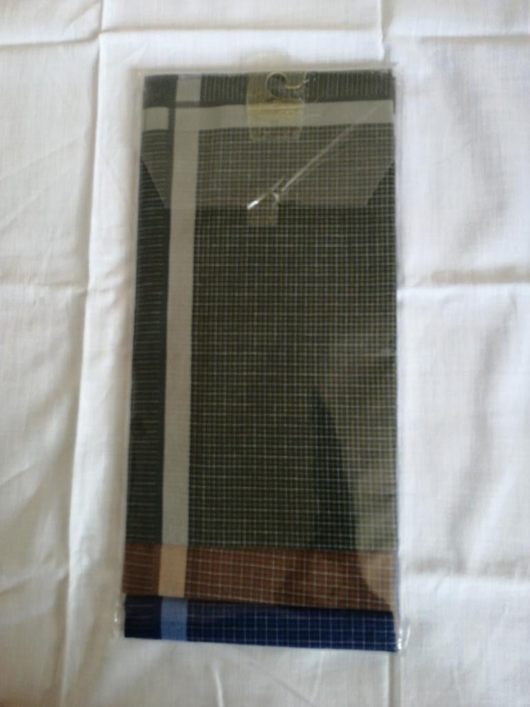 Set v 3 vintage zakdoeken in blauw, groen en bruin, Ophalen of Verzenden