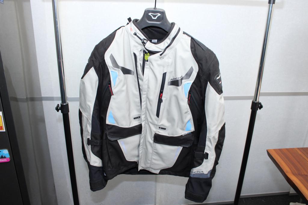 motorjas dames Macna maat 44 (2x Xl) nieuw, Motoren, Kleding | Motorkleding, Jas | textiel, Ophalen of Verzenden, Nieuw zonder kaartje