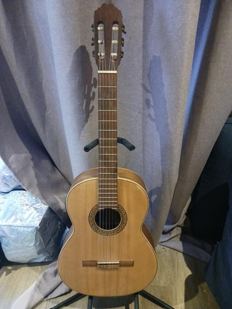 Prudencio Saez 145, Ophalen, Zo goed als nieuw, Klassieke of Spaanse gitaar