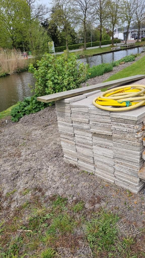 Gratis stoeptegels, Tuin en Terras, Ophalen, Gebruikt, Beton, Terrastegels