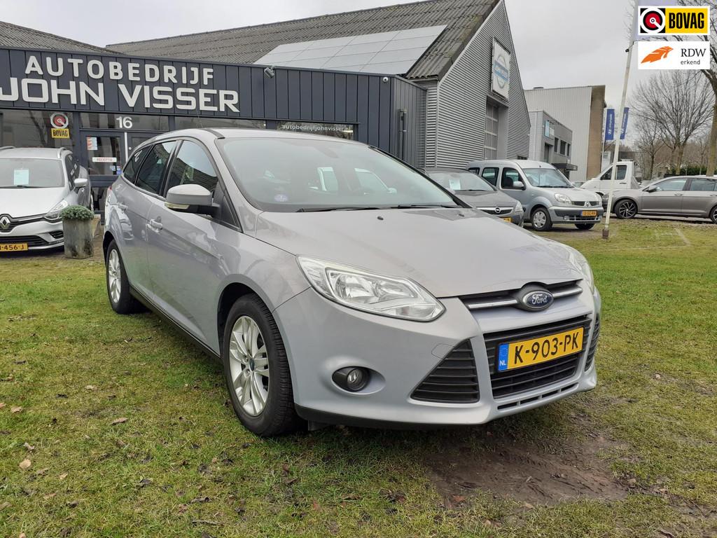 Ford Focus Wagon 1.0 EcoBoost Titanium *nieuwe motor* airco*, Euro 5, Gebruikt, Zwart, Start-stop-systeem