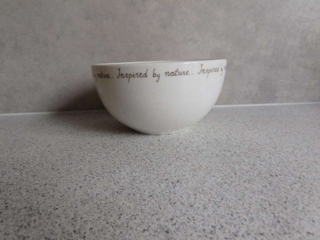 Kom 13 cm. Eekhoorn Inspired by Nature JET by ter Steege, Gebruikt, Ophalen of Verzenden, Kom(men), Overige stijlen