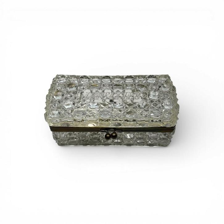 Lepeldoos met zilveren suikerschepje en twee broches, Antiek en Kunst, Antiek | Goud en Zilver, Zilver, Ophalen of Verzenden