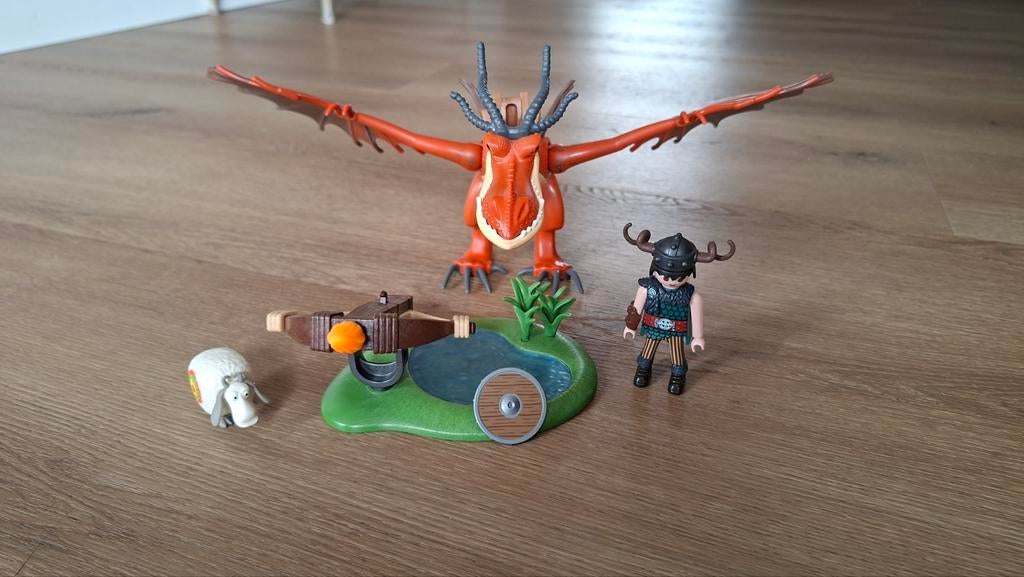 Hoe tem je een draak Snokvlerk en Haaktand, Ophalen of Verzenden, Zo goed als nieuw, Jongen of Meisje