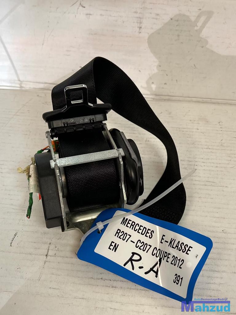 MERCEDES E klasse coupe C207 rechts achter gordel 2009-2016, Auto-onderdelen, Interieur en Bekleding, Gebruikt, Mercedes-Benz AG