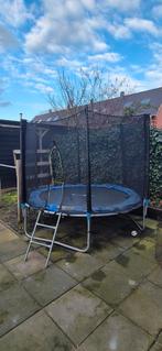 Trampoline met veiligheidsnet en ladder, Ophalen