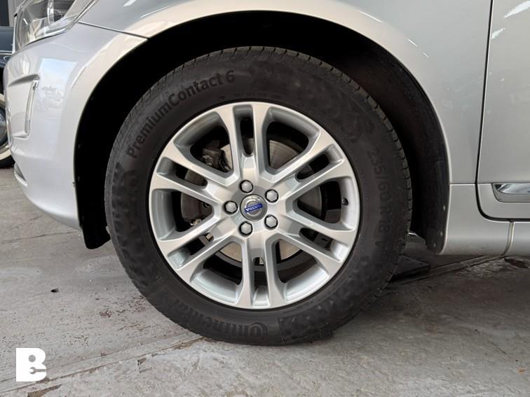 Volvo XC60 2.0 T5 FWD Summum, 15 km/l, Gebruikt, 4 cilinders, 1969 cc