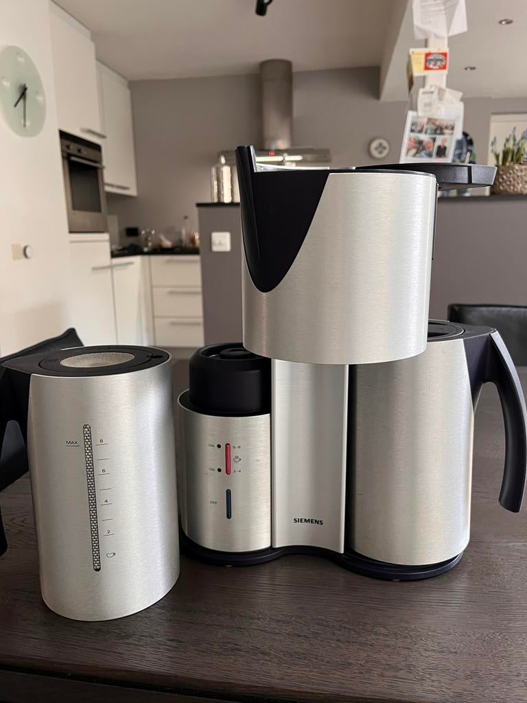 Siemens, design Ferdinand Porsche, filterkoffie-apparaat, Ophalen, Afneembaar waterreservoir, Koffiemachine, Zo goed als nieuw