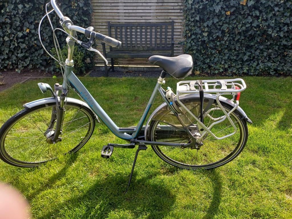 Damesfiets 28 inch, Fietsen en Brommers, Fietsen | Dames | Damesfietsen, Ophalen of Verzenden, Zo goed als nieuw, Sparta, Versnellingen