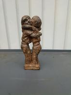 Bronzen beeldje: Twee omhelzende figuren, Antiek en Kunst, Ophalen of Verzenden