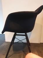 4 Eames DAW stoelen, Huis en Inrichting, Stoelen, Ophalen of Verzenden, Zo goed als nieuw, Zwart, Vier