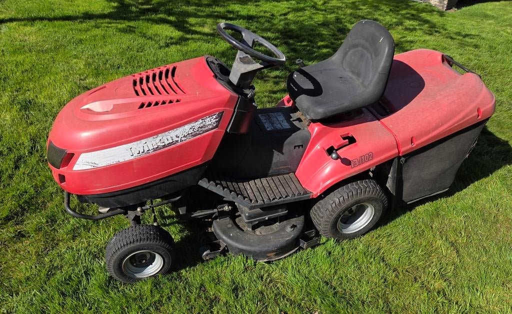 Goedwerkende Twincut plus zitmaaier met opvang, Tuin en Terras, Zitmaaiers, Ophalen, Gebruikt, Versnellingen, 90 tot 120 cm