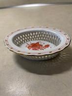 schaaltje porselein HEREND, Ophalen of Verzenden, Zo goed als nieuw, Porselein, Overige typen