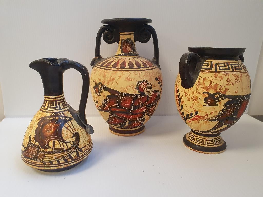 griekse vaasjes (Rhodos) 3 stuks met afbeelding, Ophalen of Verzenden