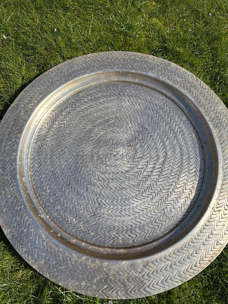 Goudkleurig dienblad - Diameter 61 cm, Huis en Inrichting, Woonaccessoires | Dienbladen, Ophalen of Verzenden, Gebruikt, Rond