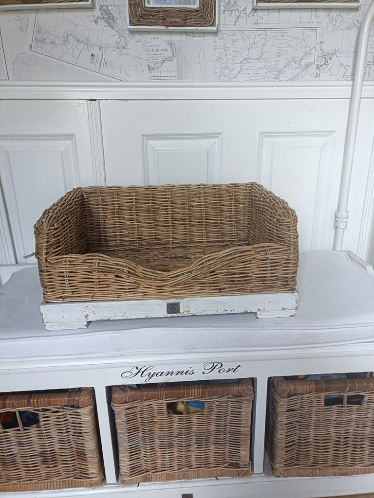 Riviera Maison hondenmand maat S, Ophalen, Gebruikt, Riet
