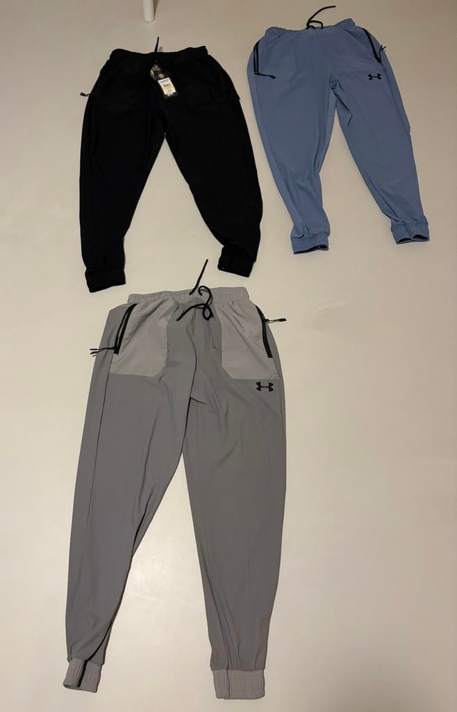 Under armour broek, Kleding | Heren, Sportkleding, Ophalen of Verzenden, Zo goed als nieuw, Zwart, Algemeen