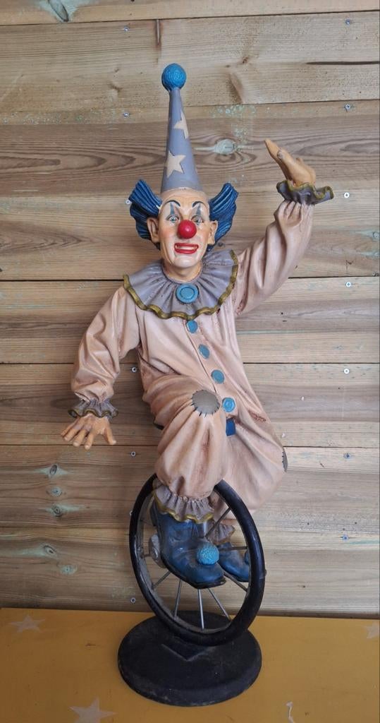 Clown beeld op een wielen, Ophalen of Verzenden, Mens