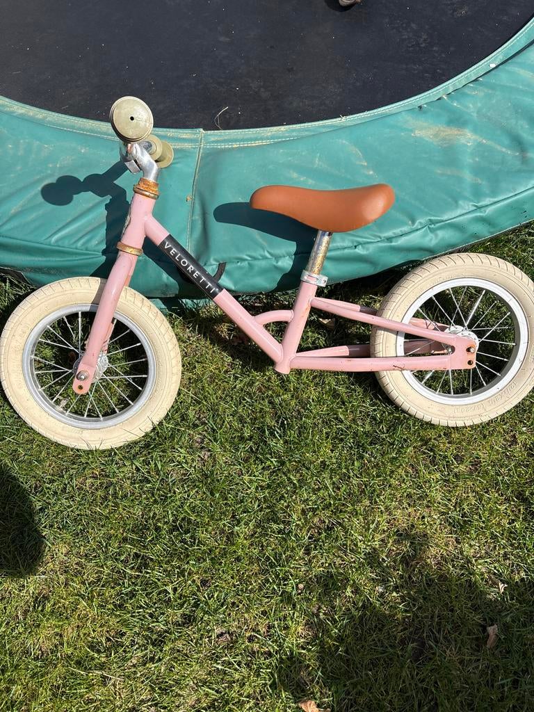 Veloretti loopfiets roze, Fietsen en Brommers, Ophalen, Gebruikt, Minder dan 16 inch