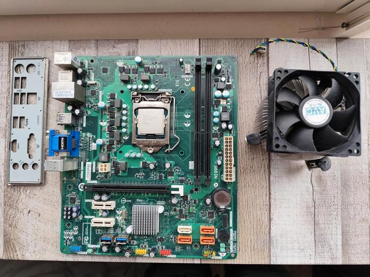 MSI MS-7797 + Intel i5-3550P Moederbord Set, Computers en Software, Moederborden, Gebruikt, Intel, DDR3, Ophalen of Verzenden