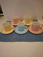 Boch - La Louviere - 5 mooie pastelkleurige kop en schotels, Ophalen of Verzenden
