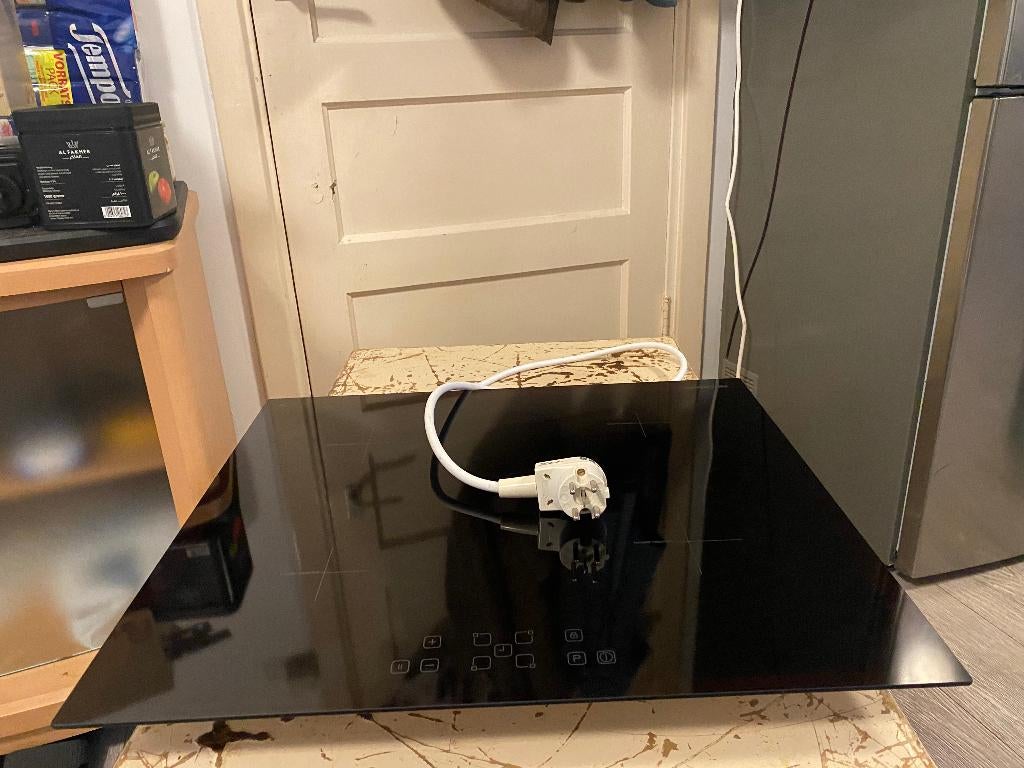 inventum inbouw inductie kookplaat met perilex stekker .., Witgoed en Apparatuur, Kookplaten, Ophalen, 4 kookzones, Zo goed als nieuw