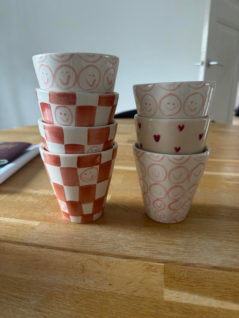 Sissy-Boy kopjes met vrolijke prints, Gebruikt, Keramiek, Ophalen of Verzenden, Overige stijlen