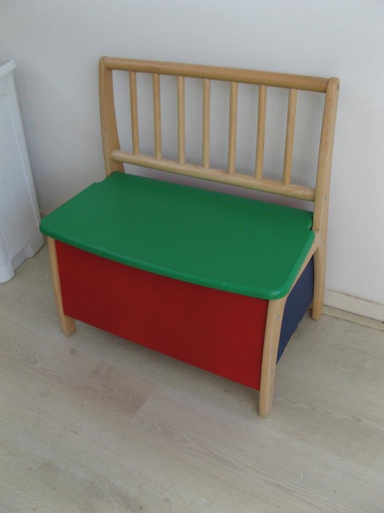 Kinderbankje!, Kinderen en Baby's, Kinderkamer | Tafels en Stoelen, Ophalen of Verzenden, Zo goed als nieuw, Stoel(en)