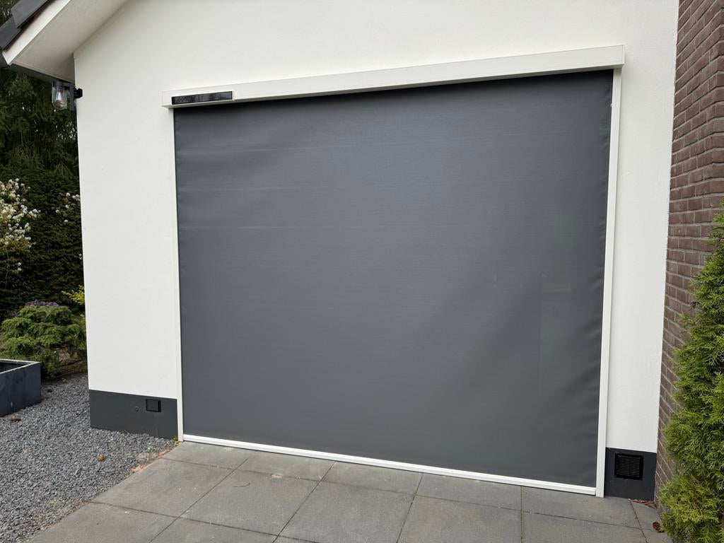 Zonnescherm op accu met Somfy motor, Ophalen, Gebruikt, Elektrisch, 150 tot 300 cm