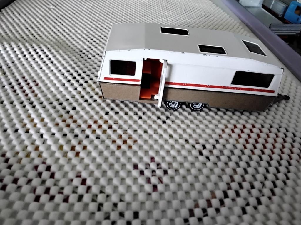 Siku  caravan met  bevestiging voor trekhaak, Ophalen, Overige typen