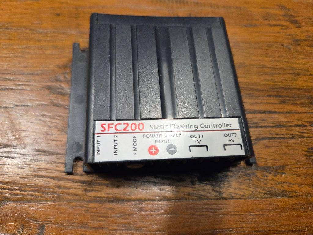 SF200 Module voor knipperlichten of zwaailampbalk, Ophalen, Nieuw